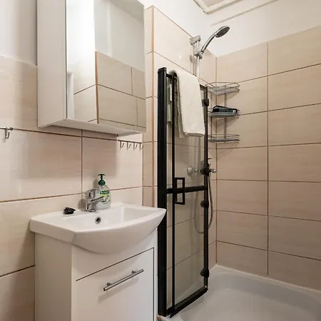 Rentplanet - Przy Parku Tolpy Apartment Wroclaw